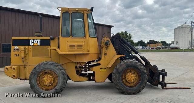 Image of Caterpillar IT28B equipment image 3