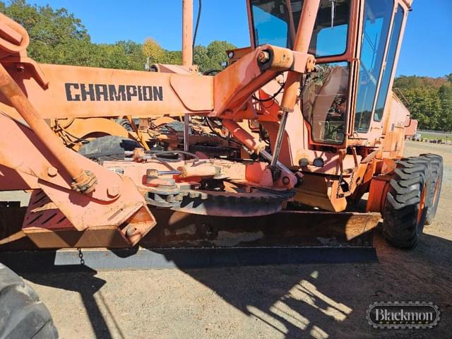 Image of Champion 720A equipment image 1