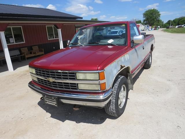 Image of Chevrolet 1500 equipment image 1