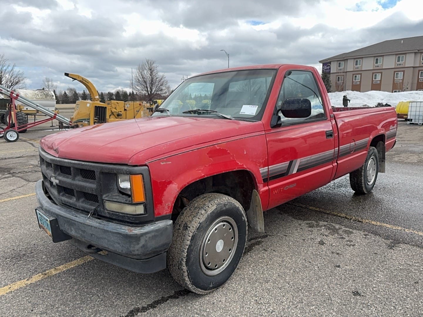 1992 Chevrolet 1500 Equipment Image0