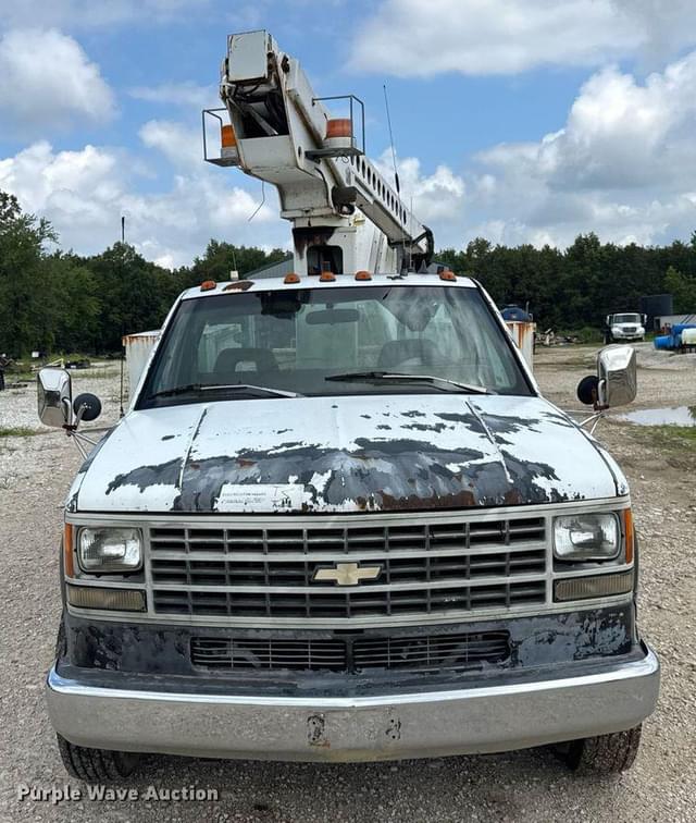 Image of Chevrolet C3500 equipment image 1