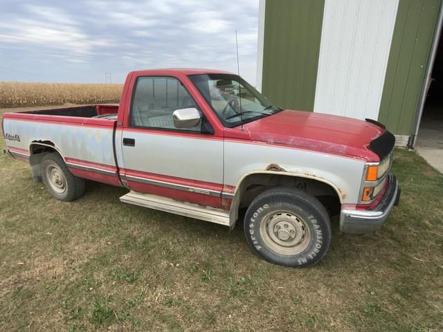 Image of Chevrolet K1500 equipment image 3