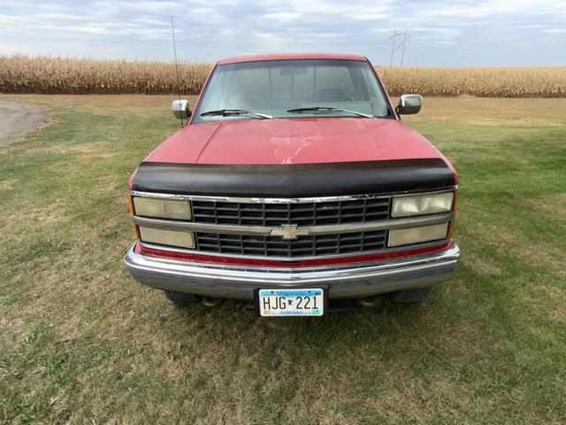 Image of Chevrolet K1500 equipment image 1