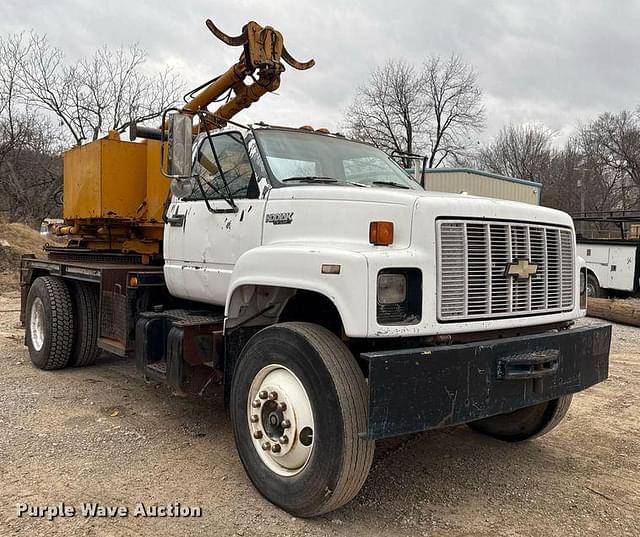 Image of Chevrolet Kodiak C8500 equipment image 2