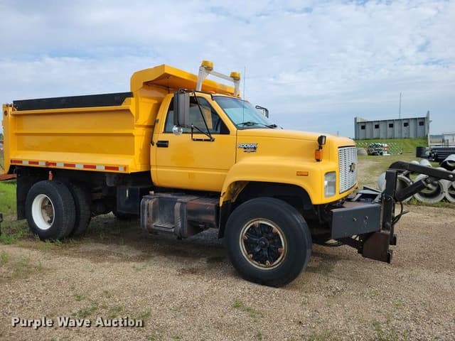 Image of Chevrolet Kodiak equipment image 3