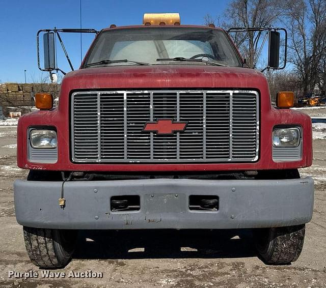 Image of Chevrolet Kodiak equipment image 1