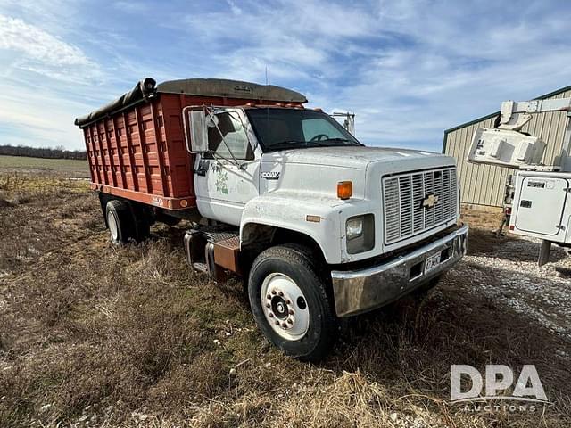 Image of Chevrolet Kodiak equipment image 3