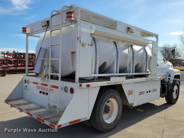 Image of Chevrolet Kodiak equipment image 4