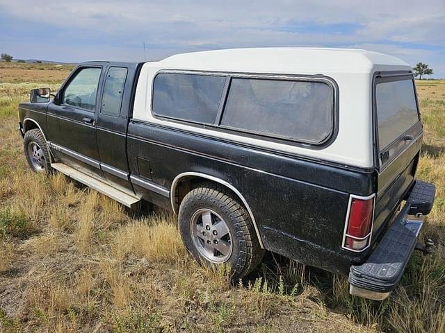 Image of Chevrolet S10 equipment image 3