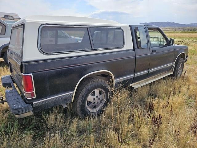 Image of Chevrolet S10 equipment image 1