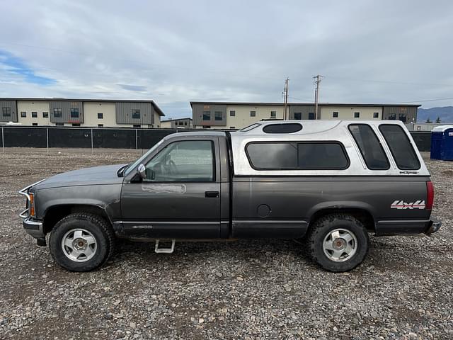 Image of Chevrolet 1500 equipment image 1