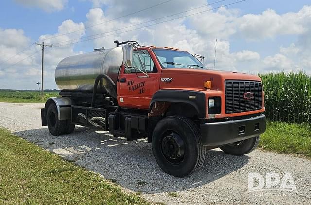 Image of Chevrolet Kodiak equipment image 1