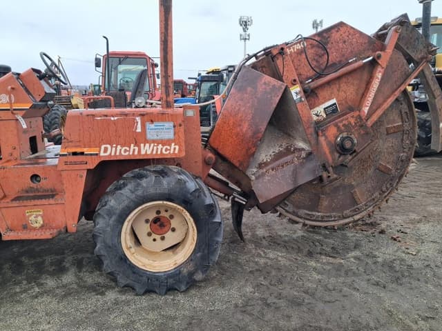Image of Ditch Witch 8020 equipment image 1