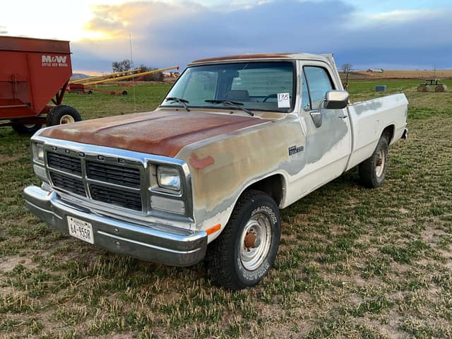 Image of Dodge Ram 250 equipment image 1