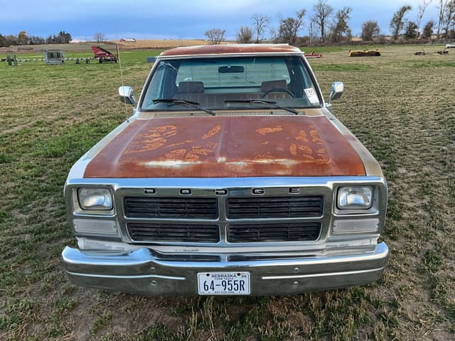 Image of Dodge Ram 250 equipment image 3