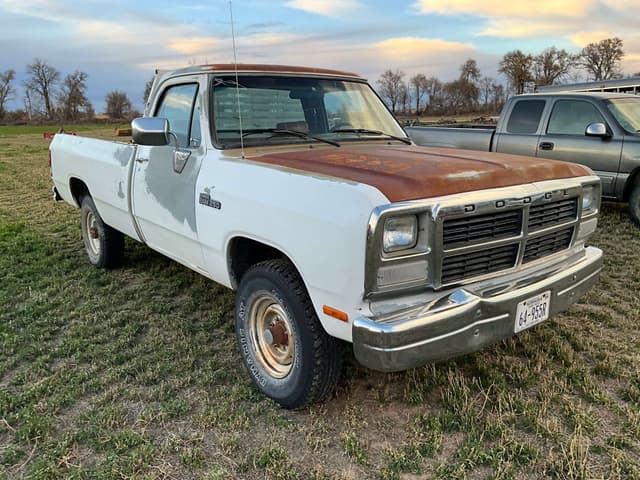 Image of Dodge Ram 250 equipment image 4