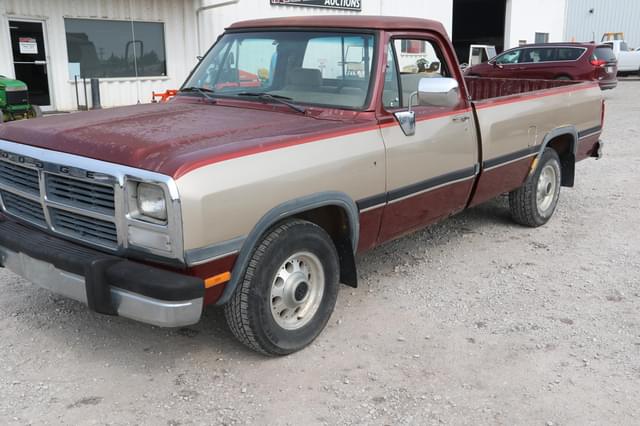 Image of Dodge Ram 150 equipment image 1