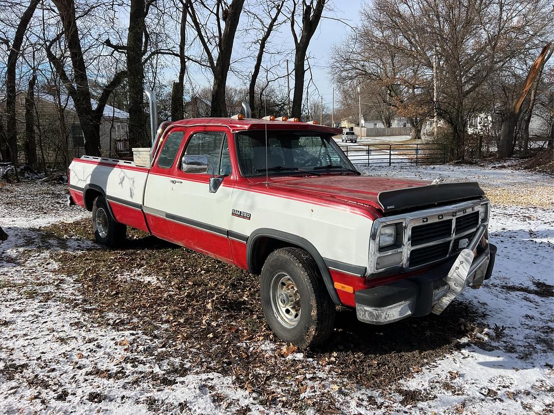 Image of Dodge Ram 2500 Primary image