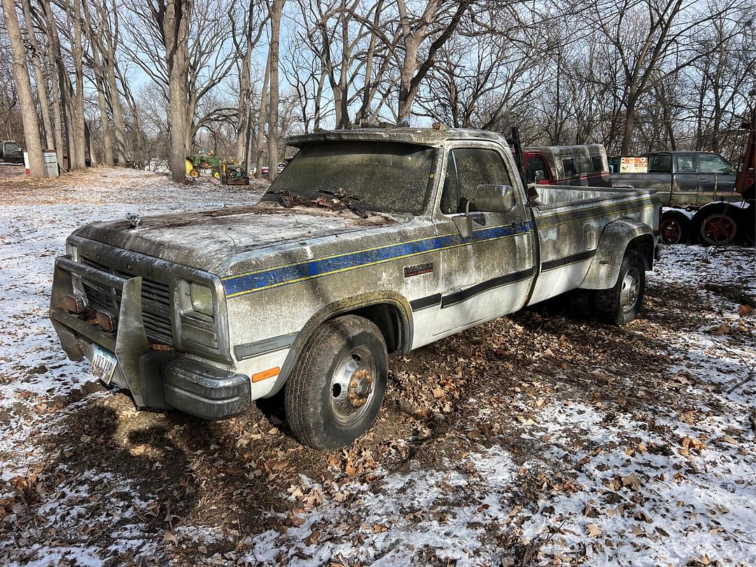 Image of Dodge Ram 350 Primary image