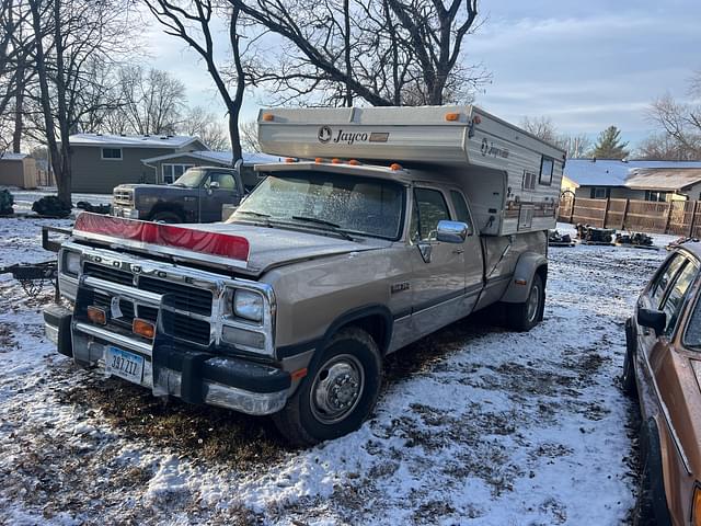 Image of Dodge Ram 350 equipment image 1