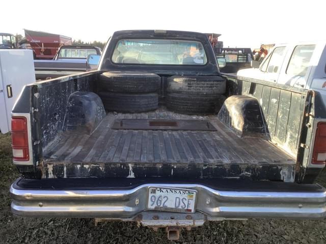 Image of Dodge Ram 250 equipment image 4