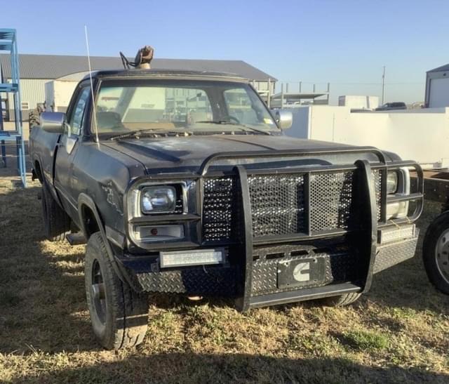 Image of Dodge Ram 250 equipment image 1