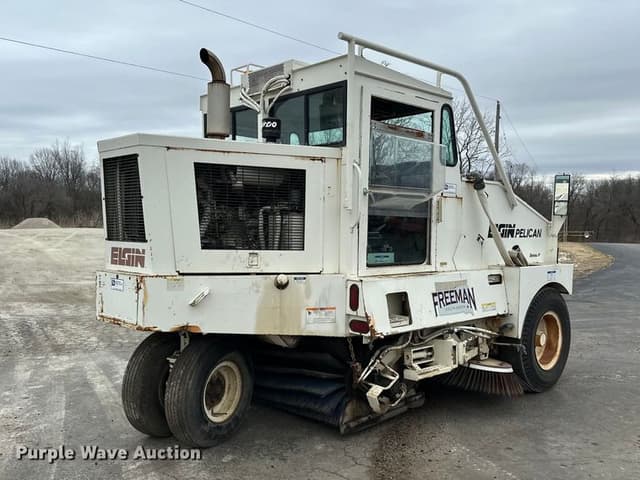 Image of Elgin Pelican equipment image 4