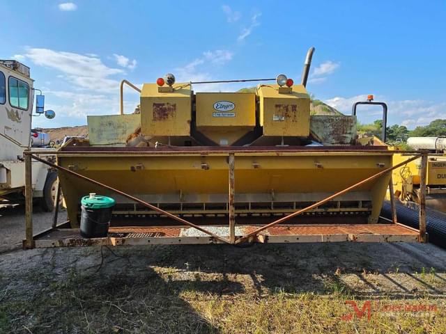 Image of Etnyre Chip Spreader equipment image 3