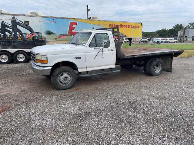 Image of Ford F-450 equipment image 1