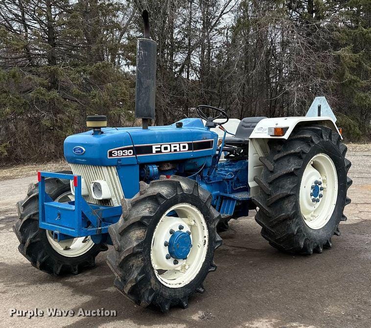 Main image Ford 3930