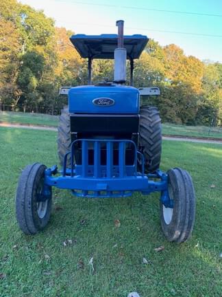 Image of Ford 5640 equipment image 3