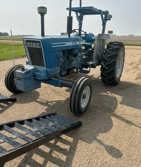 Main image Ford 5900