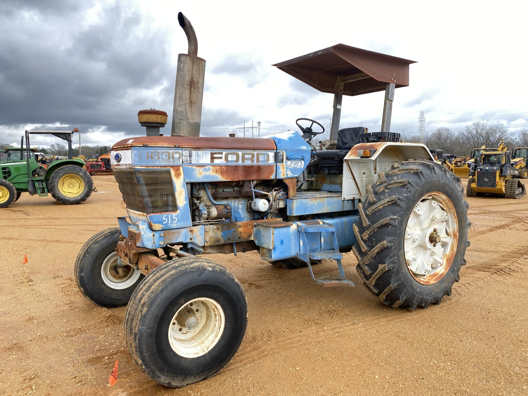 1992 Ford 8630 Equipment Image0