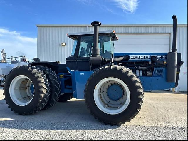 Image of Ford 946 equipment image 2