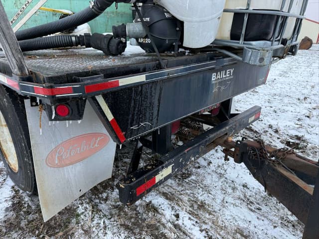 Image of Ford Aeromax L9000 equipment image 4