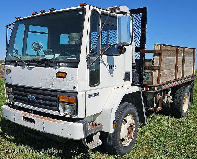 Image of Ford CF7000 Primary image