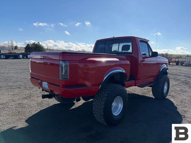 Image of Ford F-150 equipment image 4