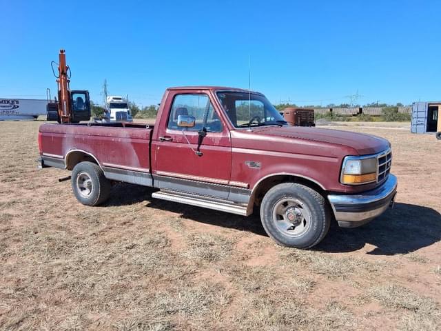 Image of Ford F-150 equipment image 3