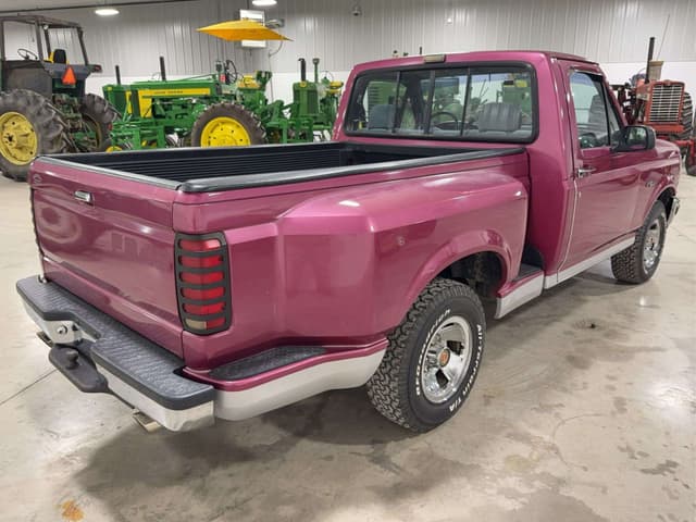 Image of Ford F-150 equipment image 4