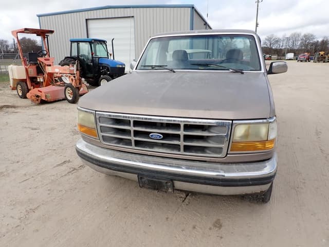 Image of Ford F-150 equipment image 1