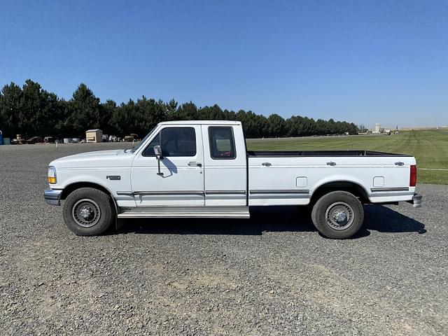 Image of Ford F-250 equipment image 1