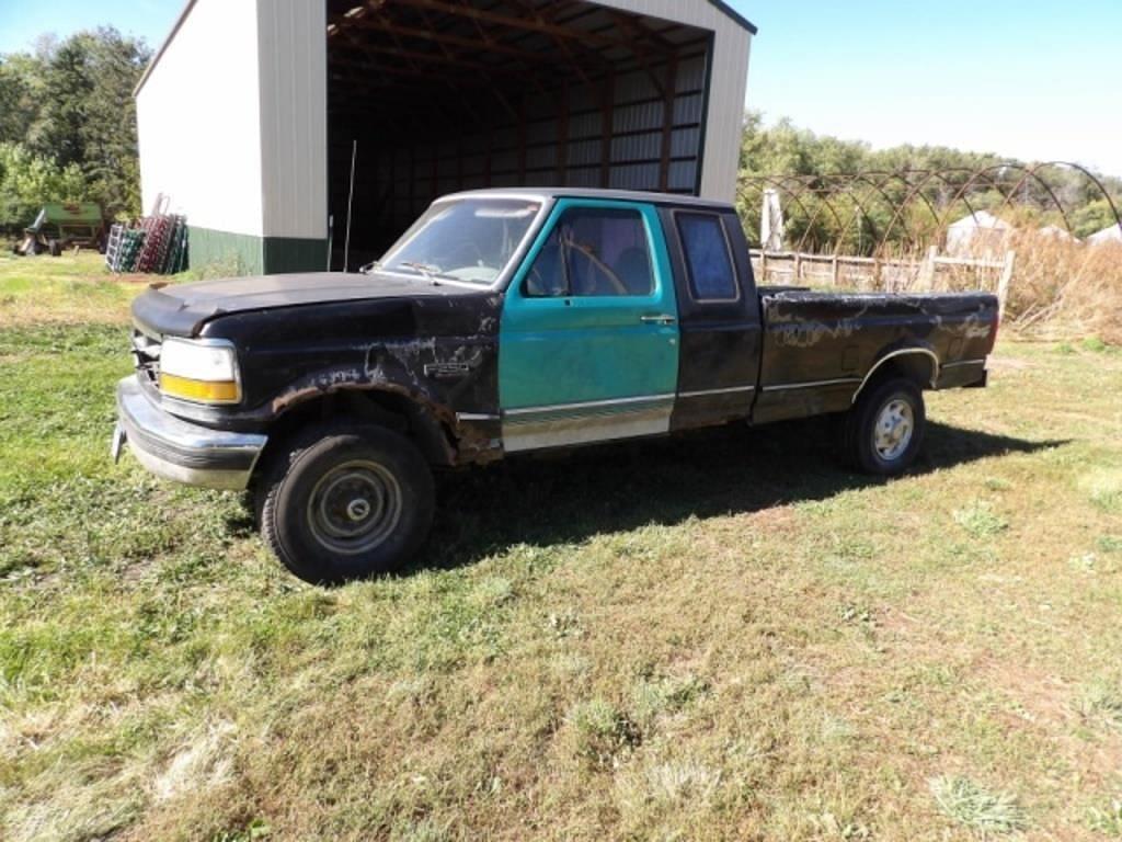 Image of Ford F-250 Primary image