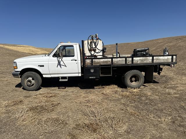 Image of Ford F-450 equipment image 1