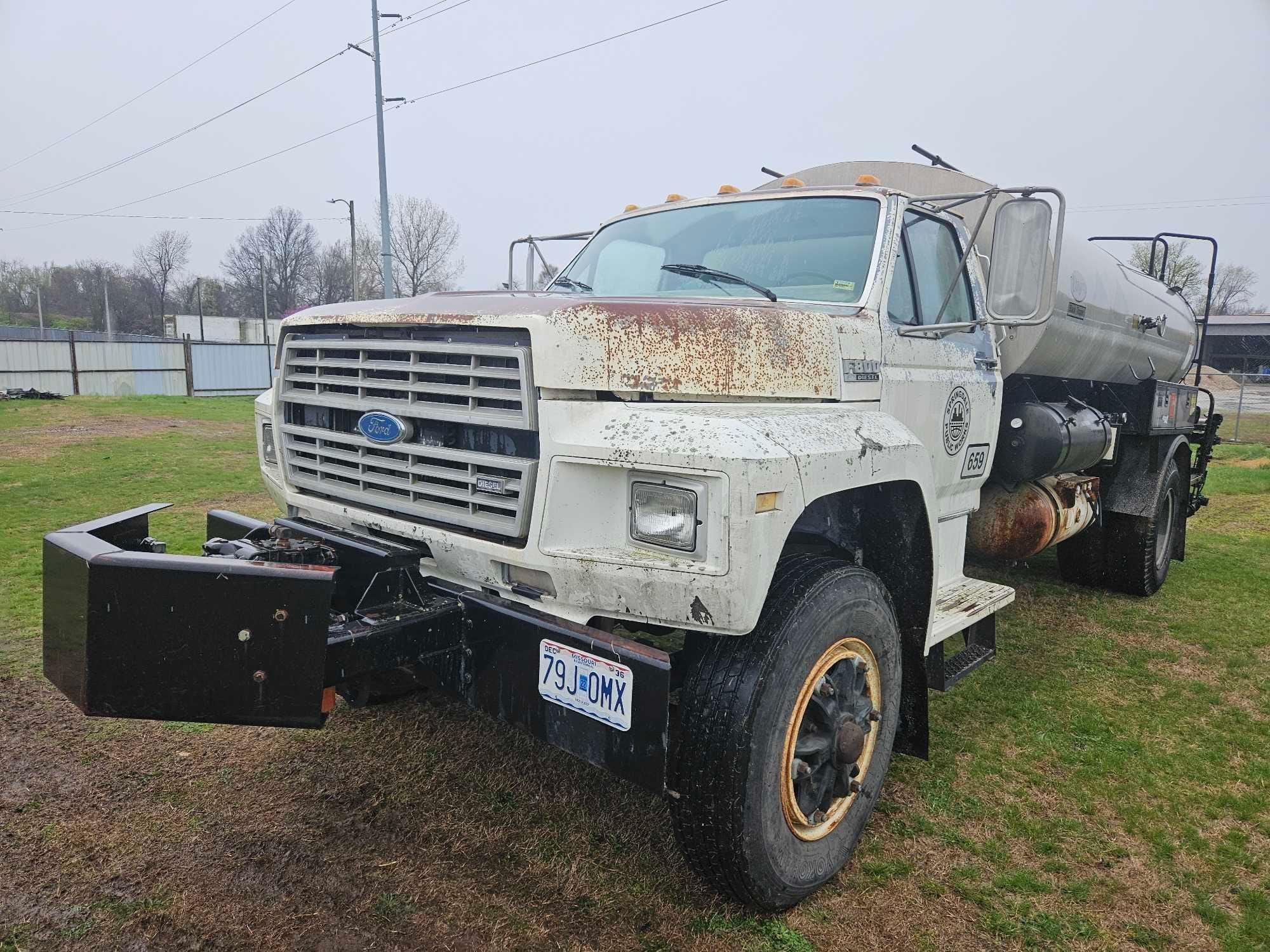 Main image Ford F-800