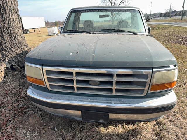 Image of Ford F-150 equipment image 1