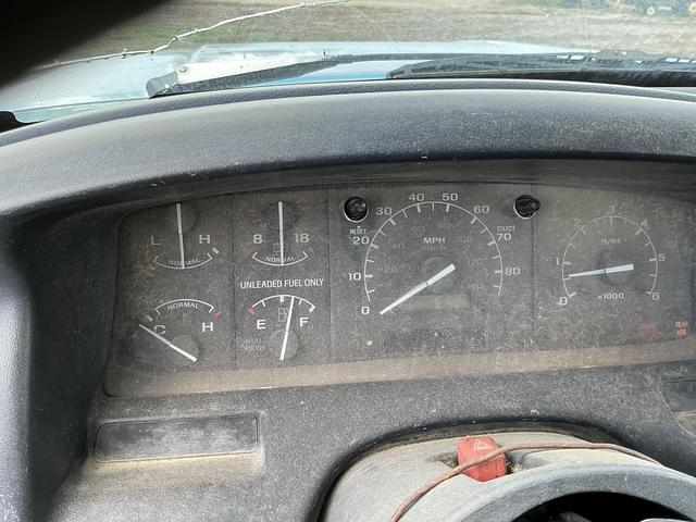 Image of Ford F-250 equipment image 4