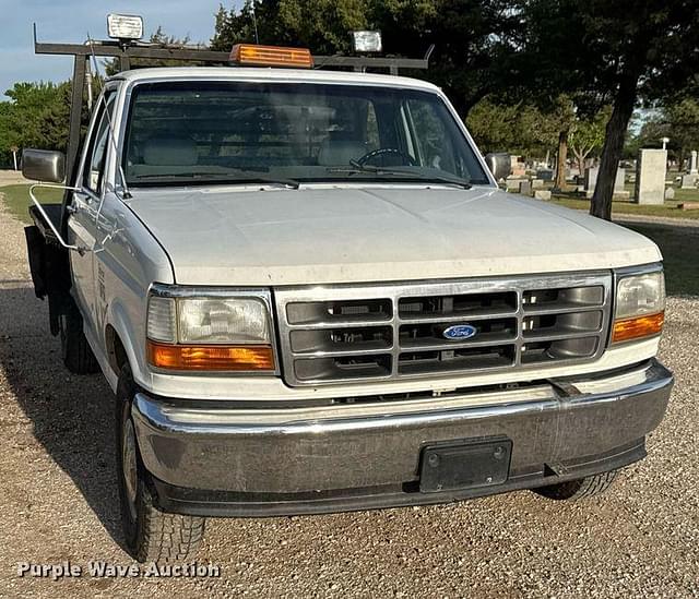 Image of Ford F-250 equipment image 1