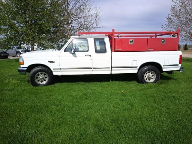 Image of Ford F-250 equipment image 1
