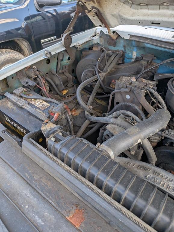 Image of Ford F-350 equipment image 3