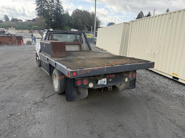 Image of Ford F-350 equipment image 4